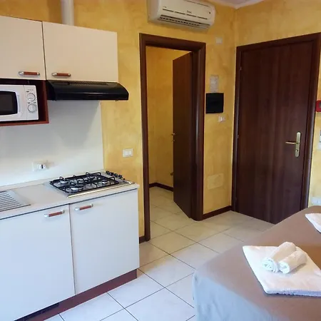 レジデンス マリエル 2* リミニ