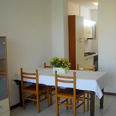 Aparthotel Maryel 2*