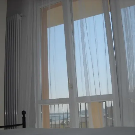 Maryel Appart hôtel 2*